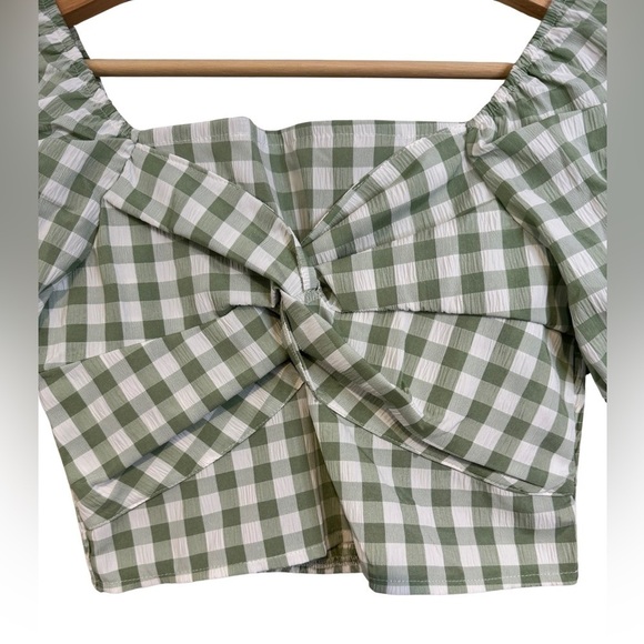 SHEIN Green & White Gingham Print Twist Front Puff Sleeve Crop Top Size 11-12Y☀️ - Picture 6 of 17